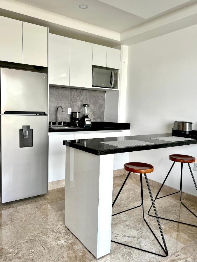 Paradise Apt Steps 5Thav & Beach Playa del Carmen Exterior foto